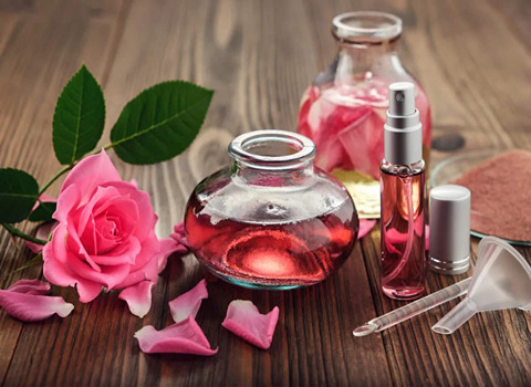 تصویر 1 از خرید عرق نسترن کوهی + قیمت فروش استثنایی